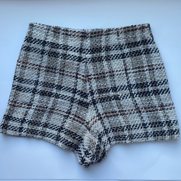 Zara Tweed Plaid Textured Skort - Picture 2 of 6